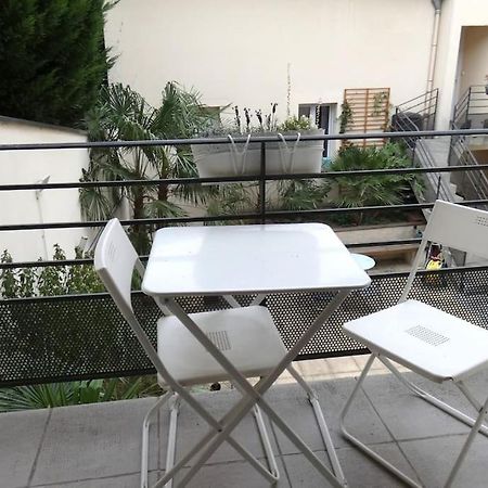 Appartement F3, 2 Chambres Ivry-sur-Seine Buitenkant foto