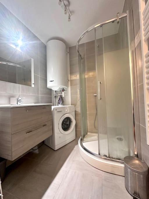 Appartement F3, 2 Chambres Ivry-sur-Seine Buitenkant foto
