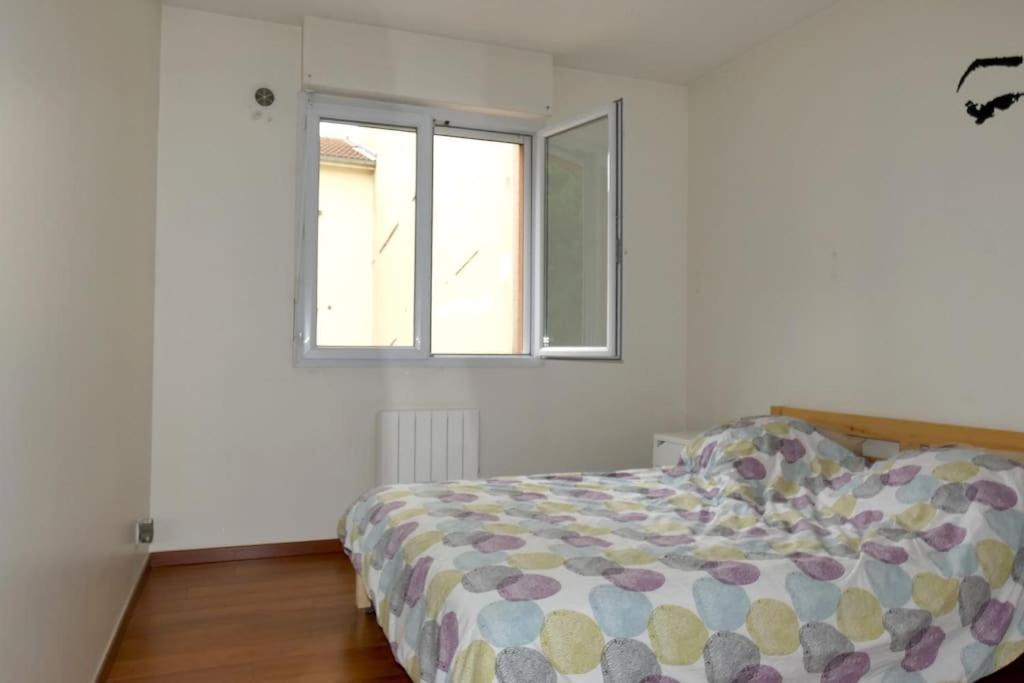 Appartement F3, 2 Chambres Ivry-sur-Seine Buitenkant foto