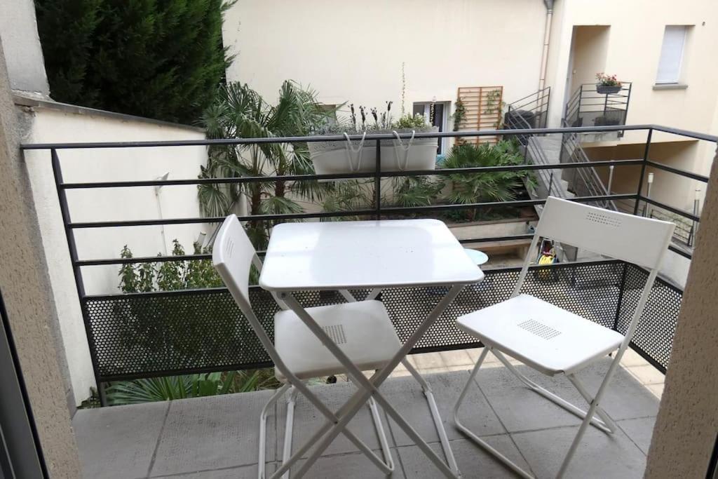 Appartement F3, 2 Chambres Ivry-sur-Seine Buitenkant foto